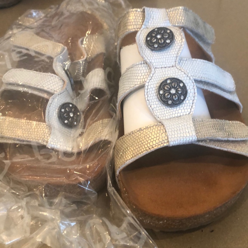 Haflinger sandals 8.5